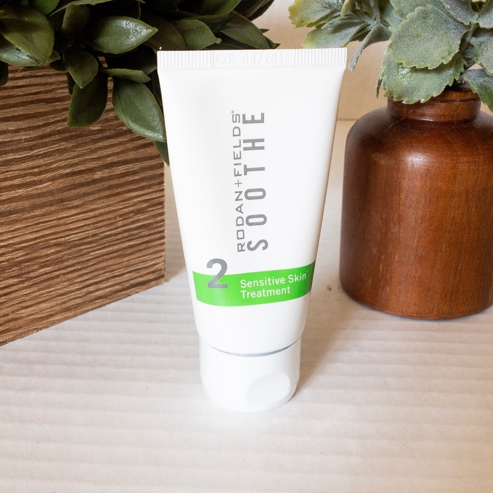 Rodan and Fields Soothe Sensitive Skin Treatment